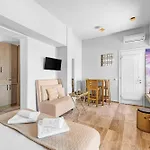 Super Rockies Villa