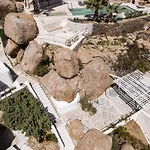 Super Rockies Villa