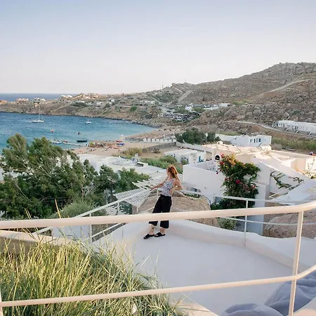 Super Rockies * Super Paradise Beach (Mykonos)