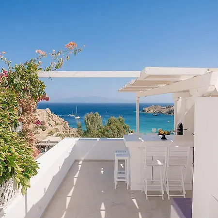 Super Rockies Super Paradise Beach (Mykonos)