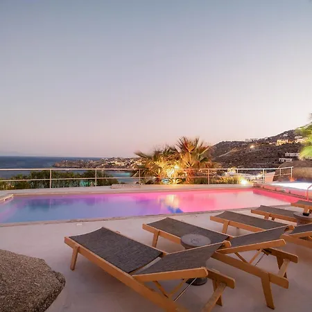 Super Rockies Villa *