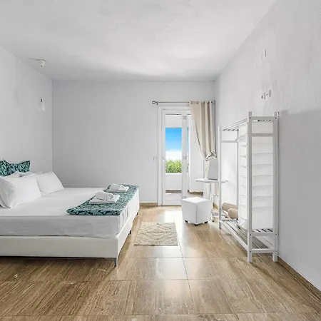Super Rockies Villa