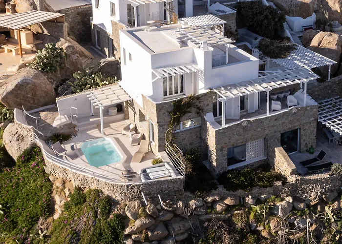 Super Rockies Villa *